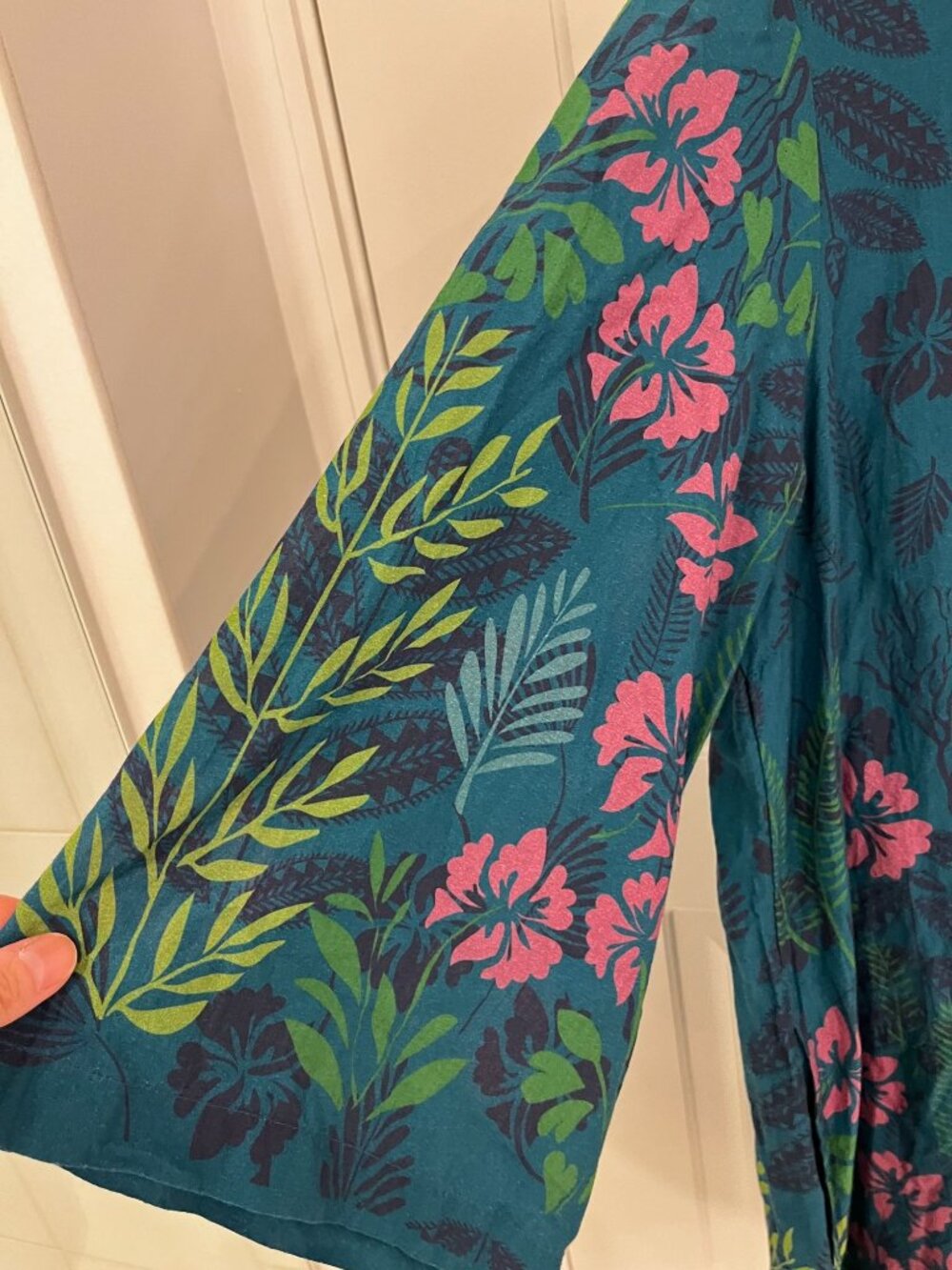 NWOT Gudrun Sjoden Woven Tahiti Tunic Top Organic Cotton Embroidered Floral L - Picture 7 of 10